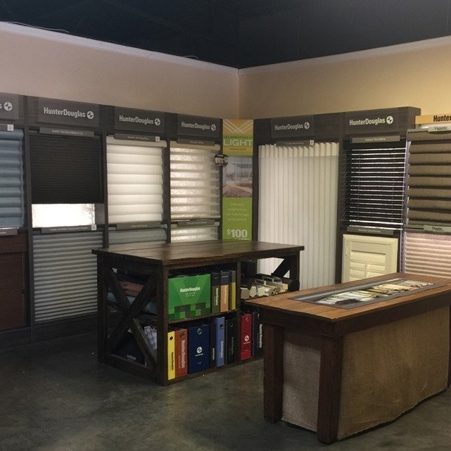 Hunter Douglas Dealer Image